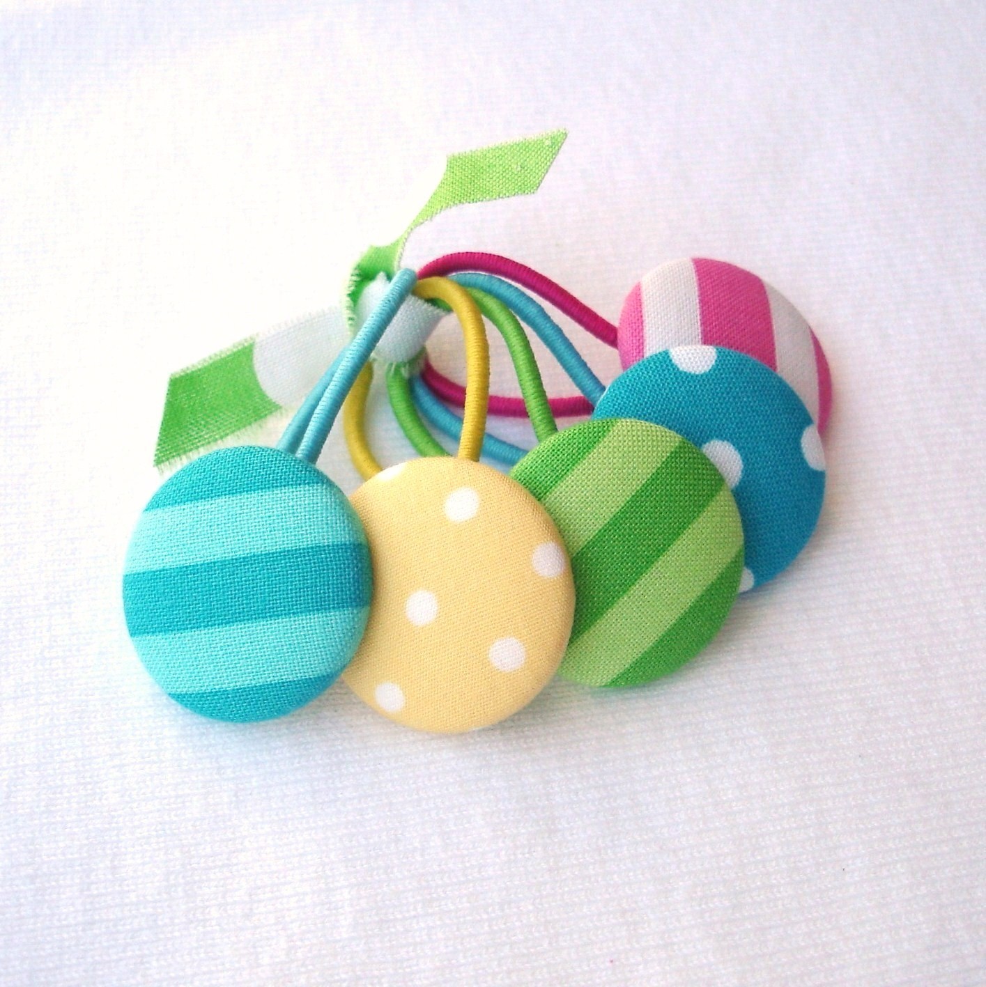 Candyland Ponytail Buttons on Luulla